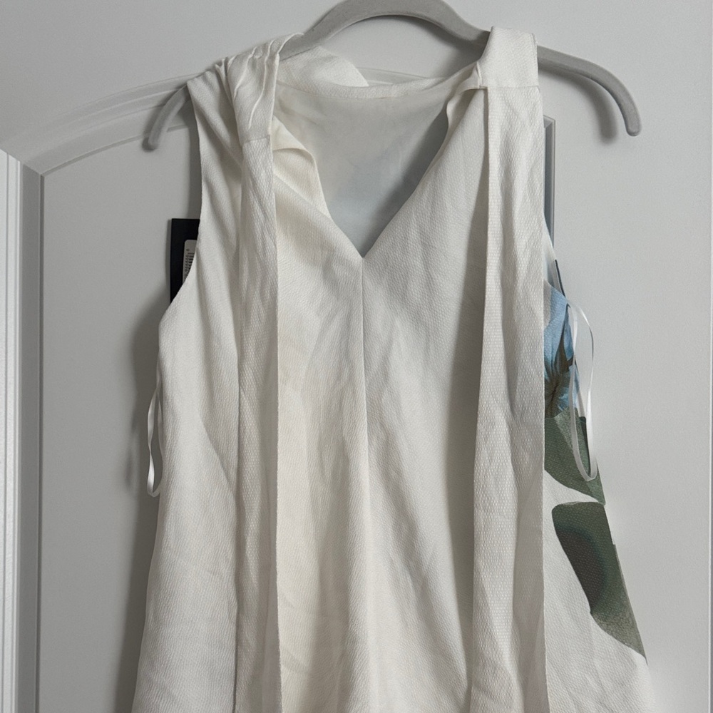 Ted Baker London Cream Tie-Shoulder V-Neck Camisole